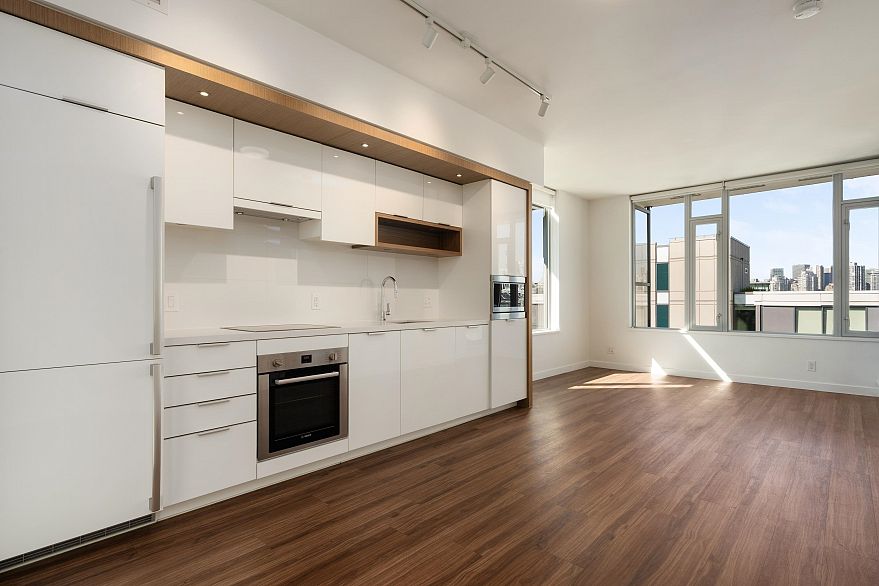 1408 1661 Quebec Street