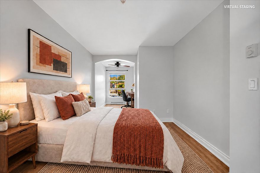 313 5723 Collingwood Street