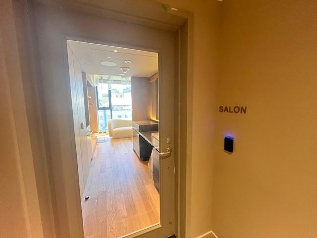 902 1408 Robson Street