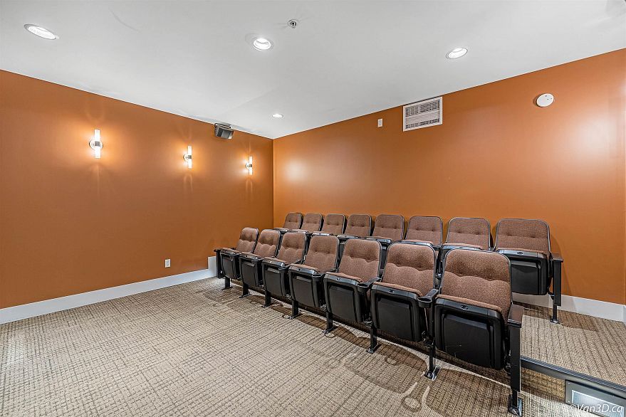 1606 583 Beach Crescent