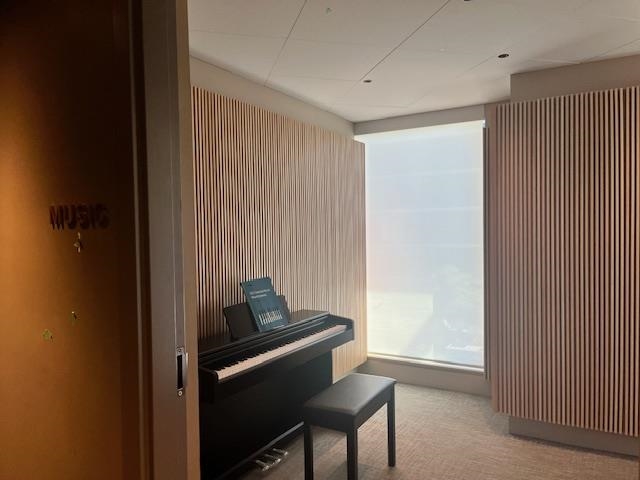 902 1408 Robson Street