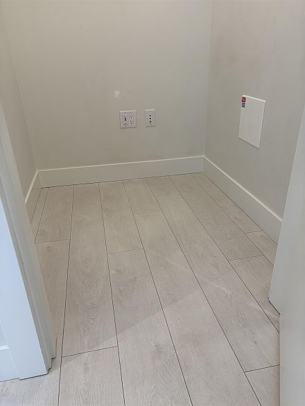 1804 3438 Sawmill Crescent