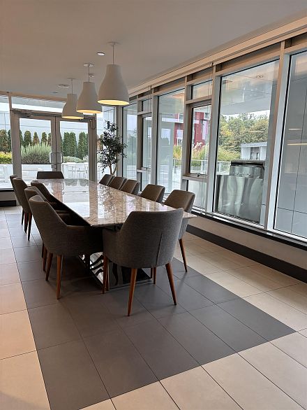 1804 3438 Sawmill Crescent