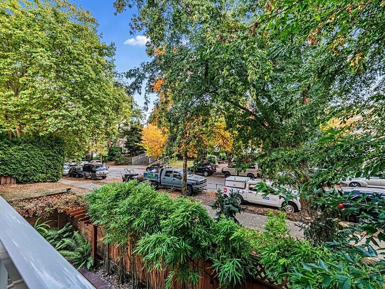 205 825 E 7th Avenue
