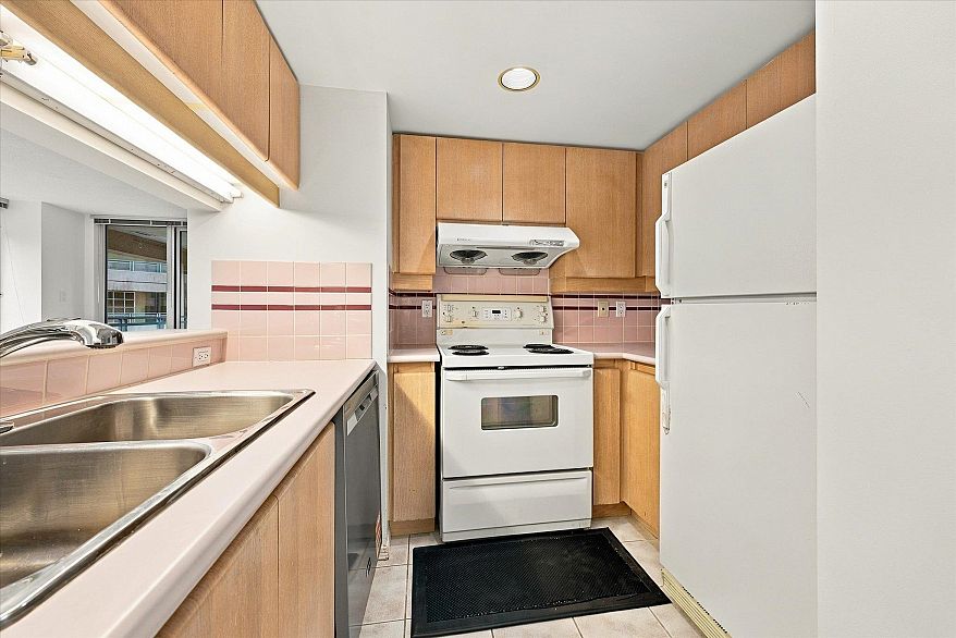 603 183 Keefer Place