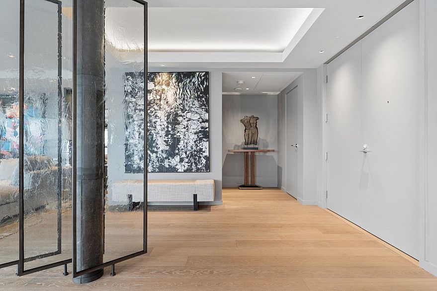 1701 1139 W Cordova Street