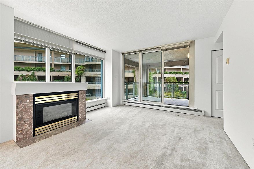 603 183 Keefer Place