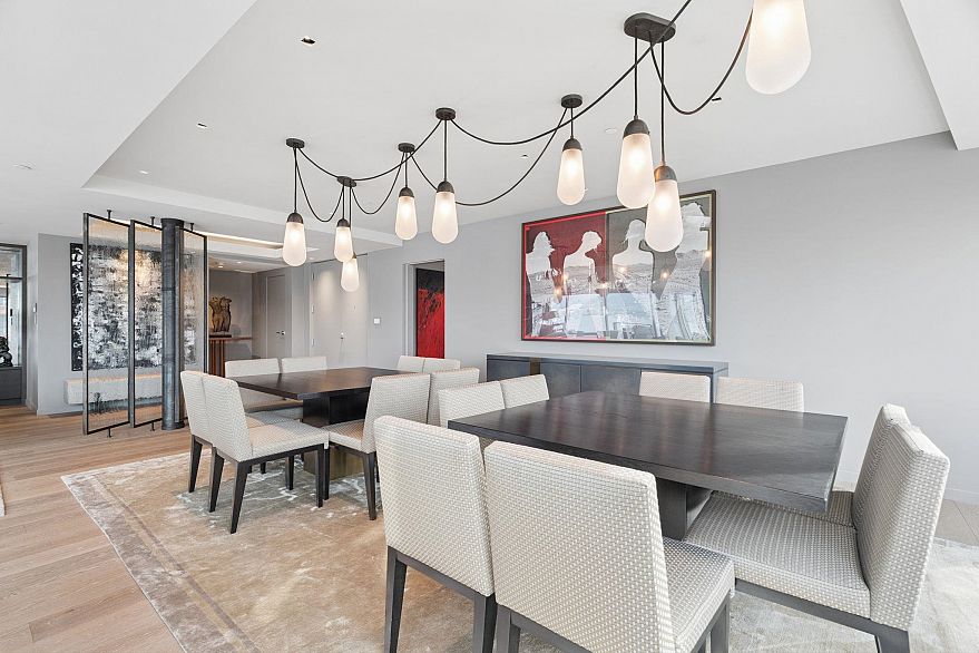 1701 1139 W Cordova Street