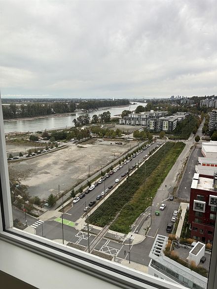 1804 3438 Sawmill Crescent