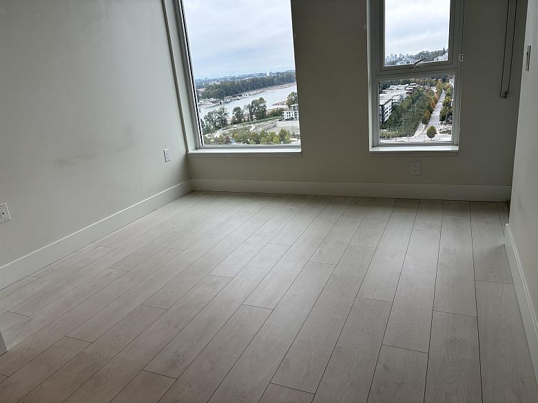 1804 3438 Sawmill Crescent