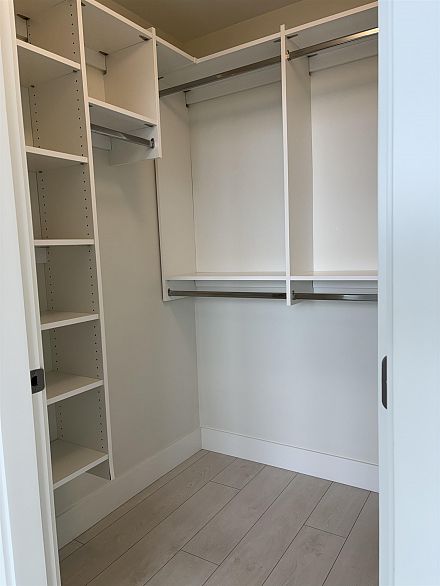 1804 3438 Sawmill Crescent