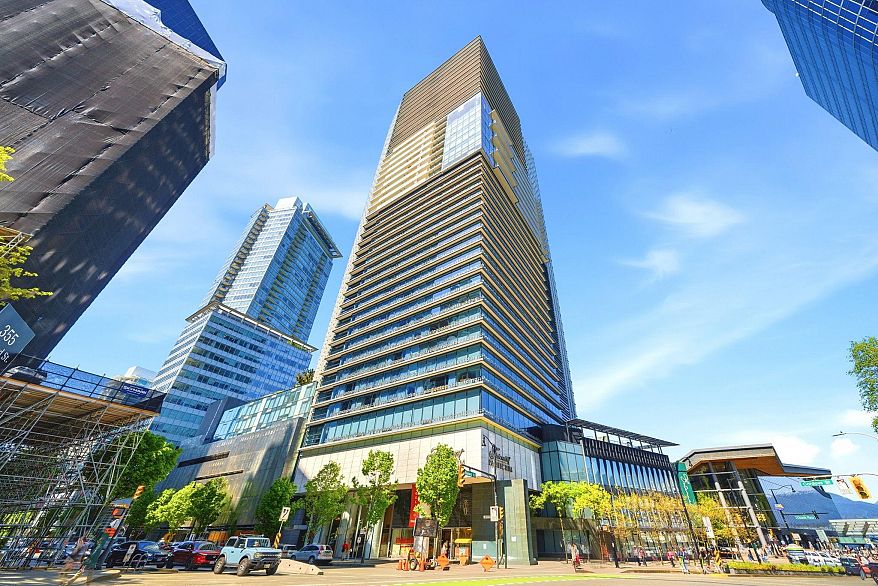 2506 1011 W Cordova Street