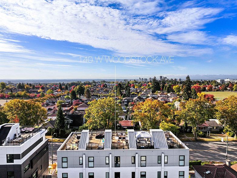 140 W Woodstock Avenue