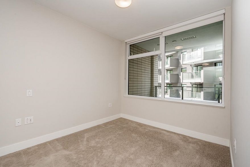 310 3451 Sawmill Crescent