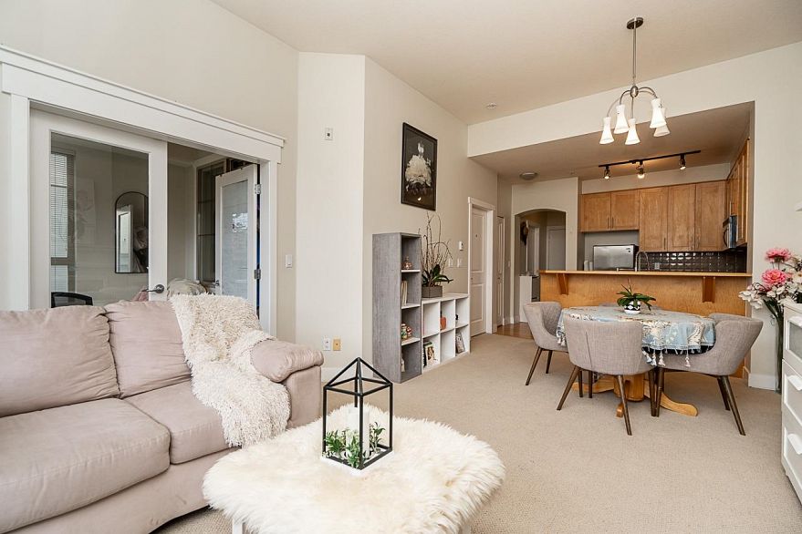 1406 4655 Valley Drive