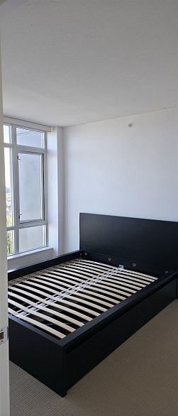 2106 4815 Eldorado Mews