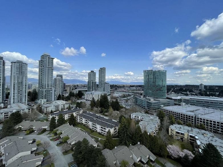 4XX 13359 OLD YALE RD, Surrey BC V3T 3C6