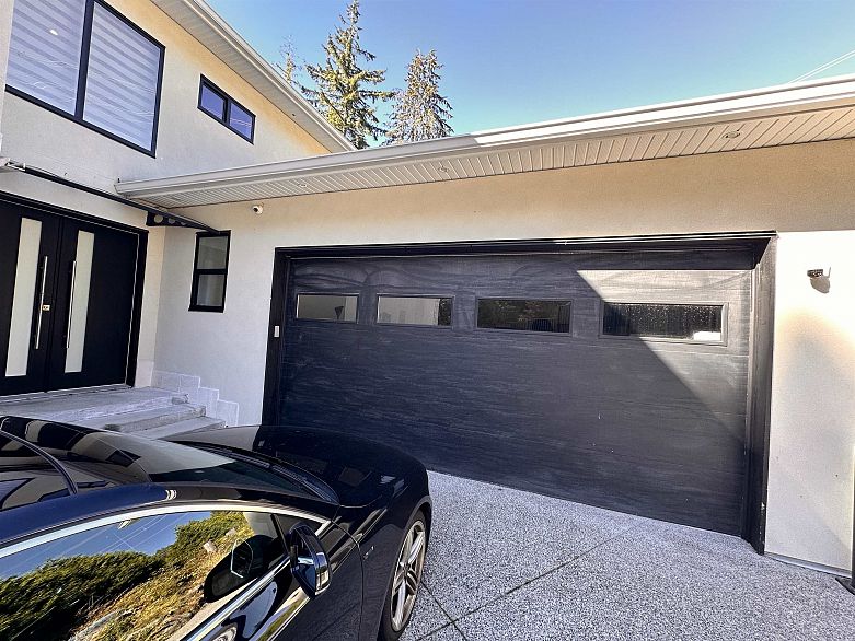 2425 LEGGETT DRIVE, Anmore BC V3H 4W9