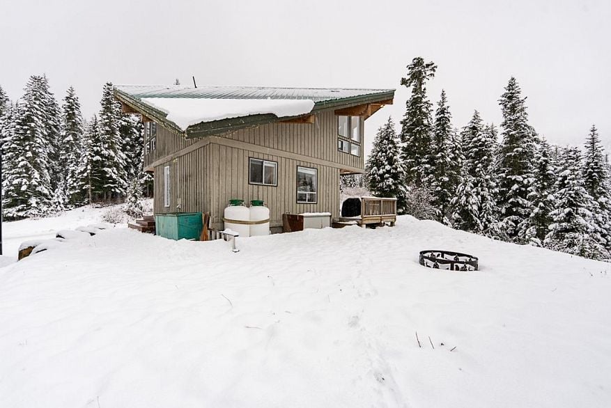 20806 Sakwi Creek Road