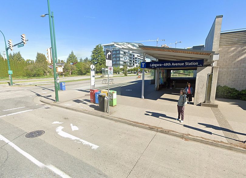 602 6677 Cambie Street