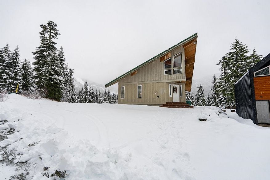 20806 Sakwi Creek Road