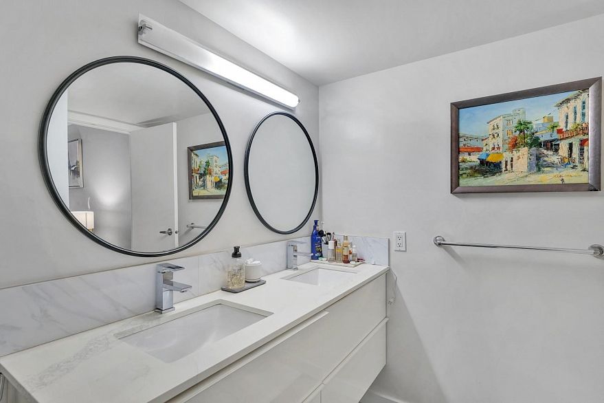 B110 1331 Homer Street