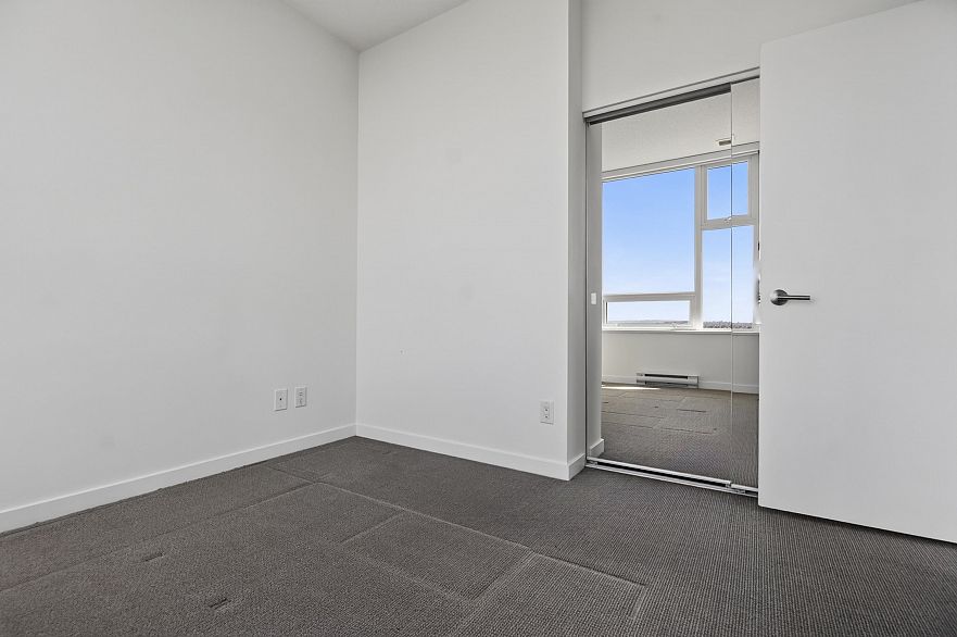 3305 5665 Boundary Road