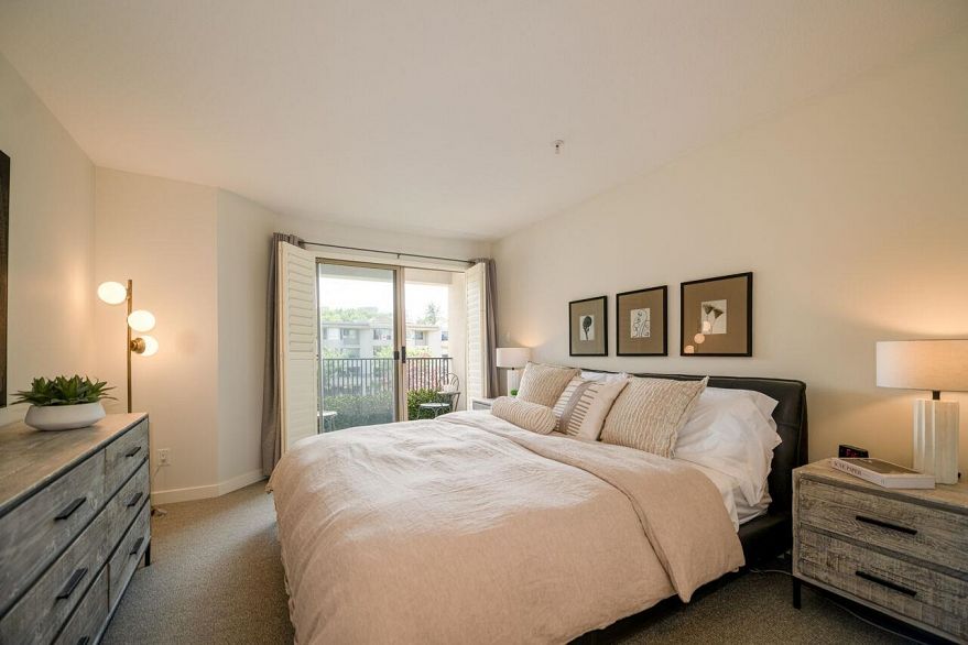 310 1859 Spyglass Place