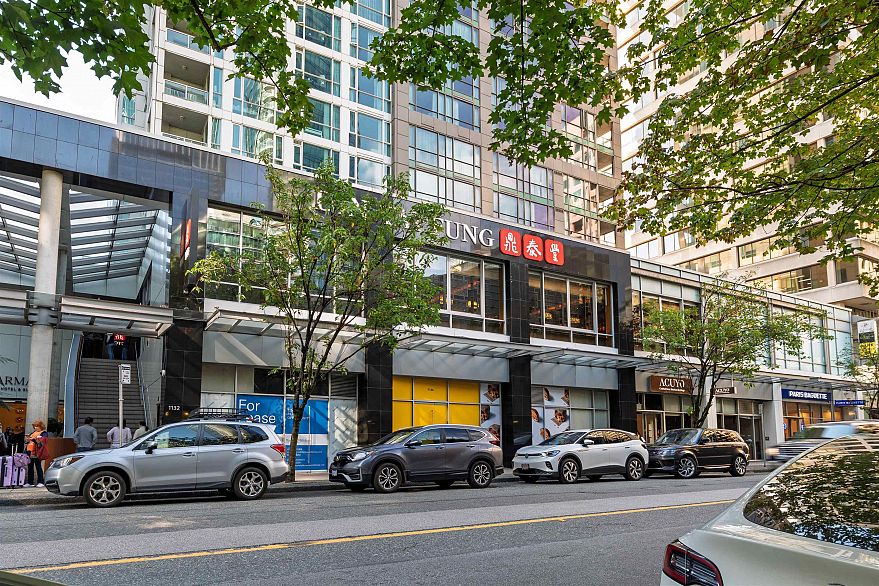 1809 1111 Alberni Street
