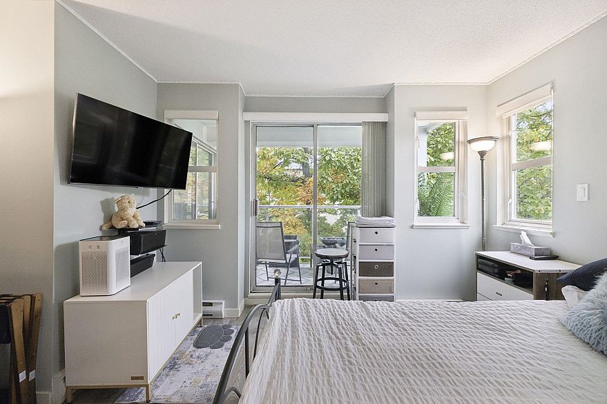 308 8728 SW Marine Drive