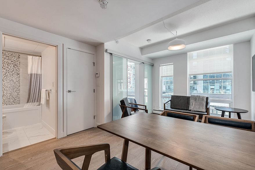 412 1283 HOWE STREET, Vancouver BC V6Z 0E3