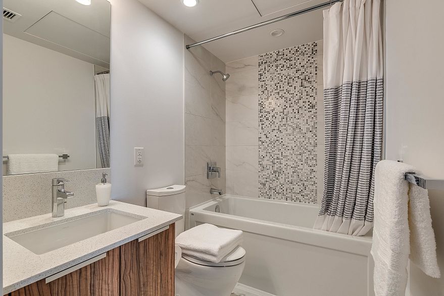 412 1283 HOWE STREET, Vancouver BC V6Z 0E3