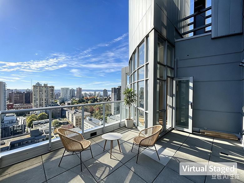 PH3 1050 Smithe Street