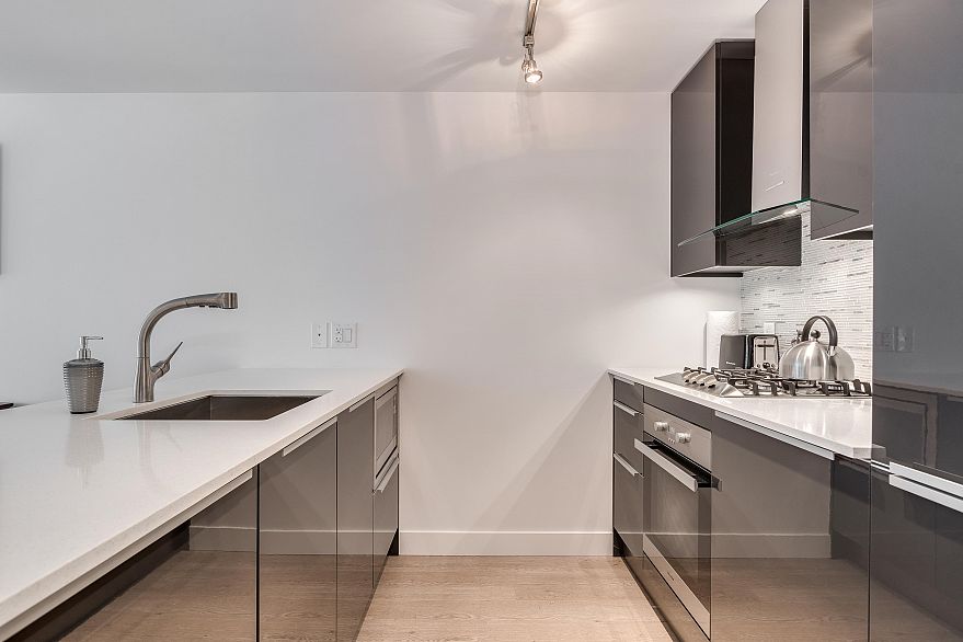 412 1283 HOWE STREET, Vancouver BC V6Z 0E3