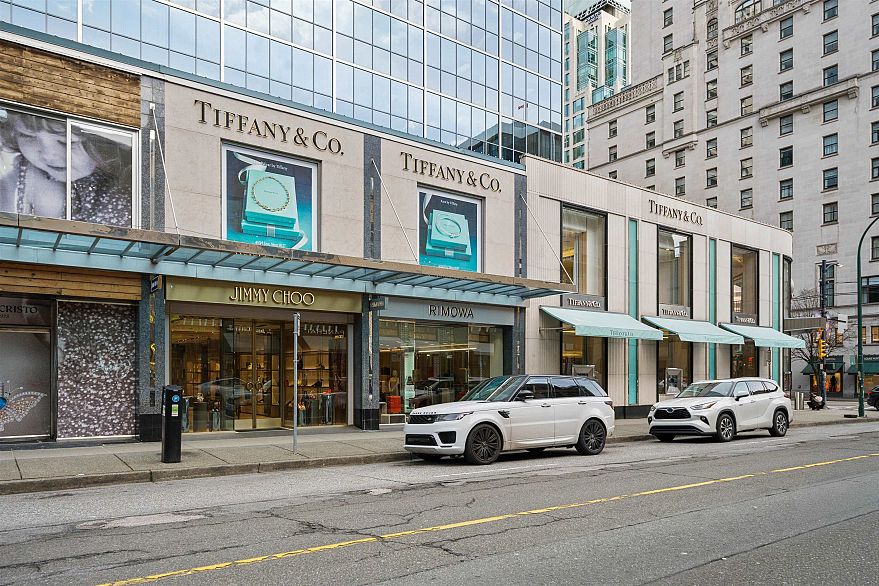 1403 1060 Alberni Street