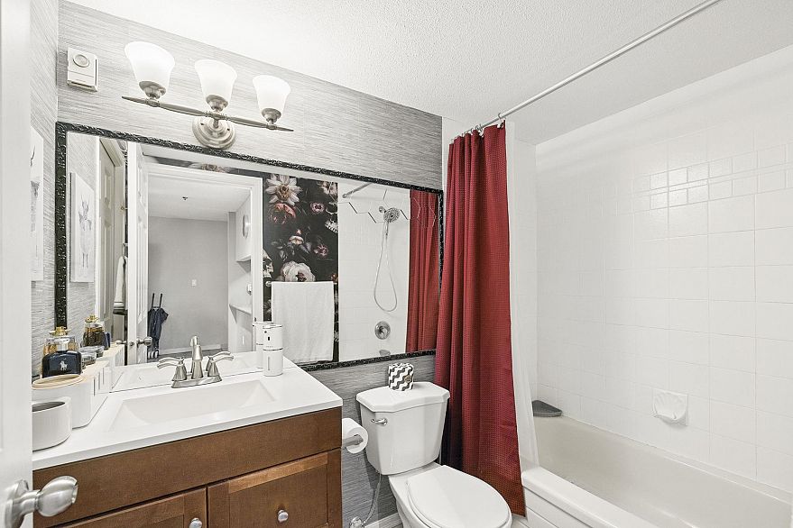 308 8728 SW Marine Drive