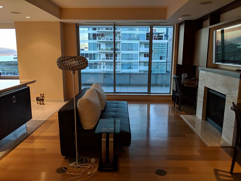 1202 1169 W Cordova Street