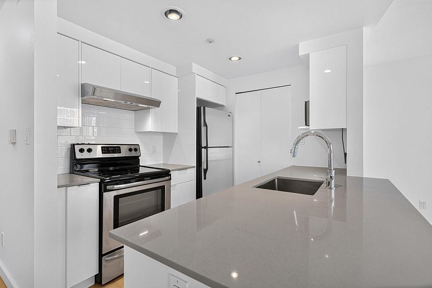 2603 1008 Cambie Street