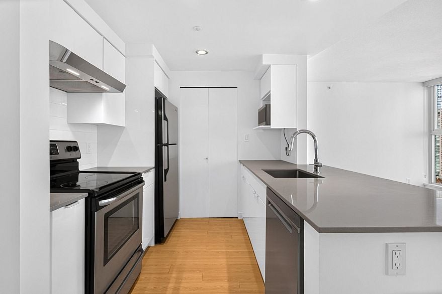 2603 1008 Cambie Street