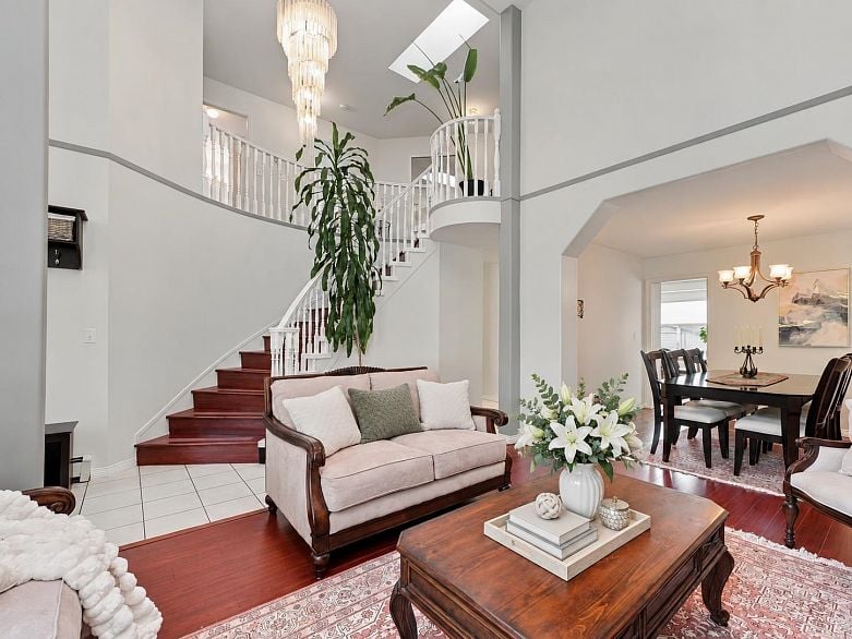 1226 Pitt River Road