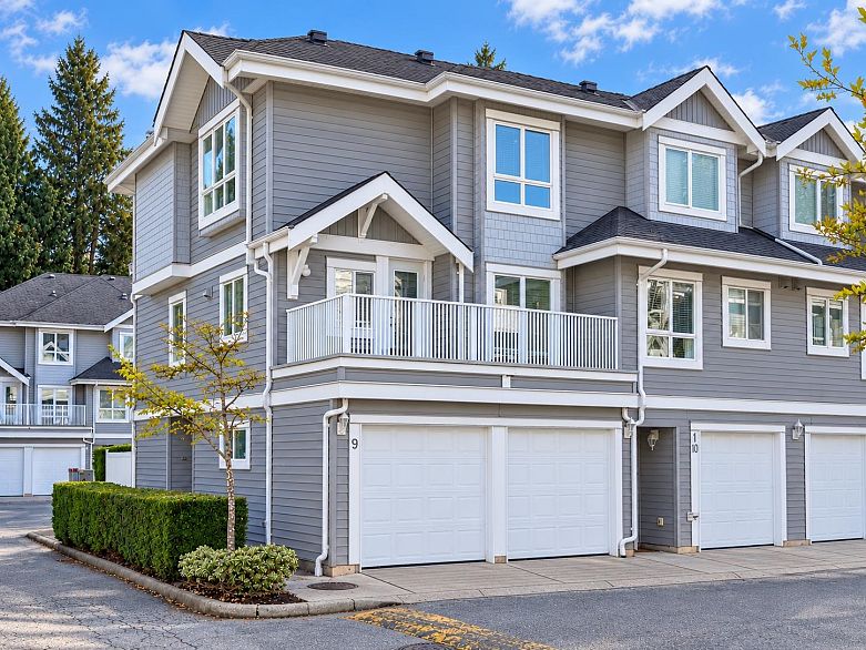 9 8968 208 Street