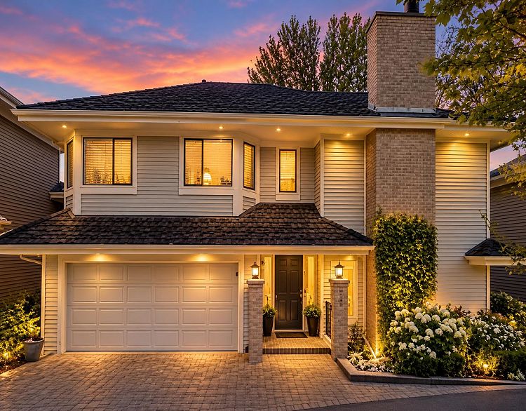 4245 Nautilus Close