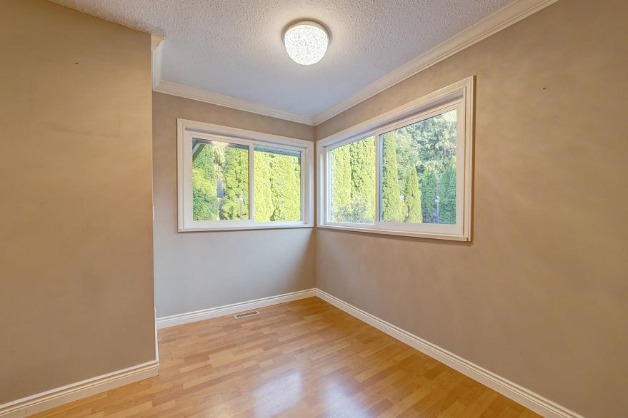 8566 109B STREET, Delta BC V4C 4H3