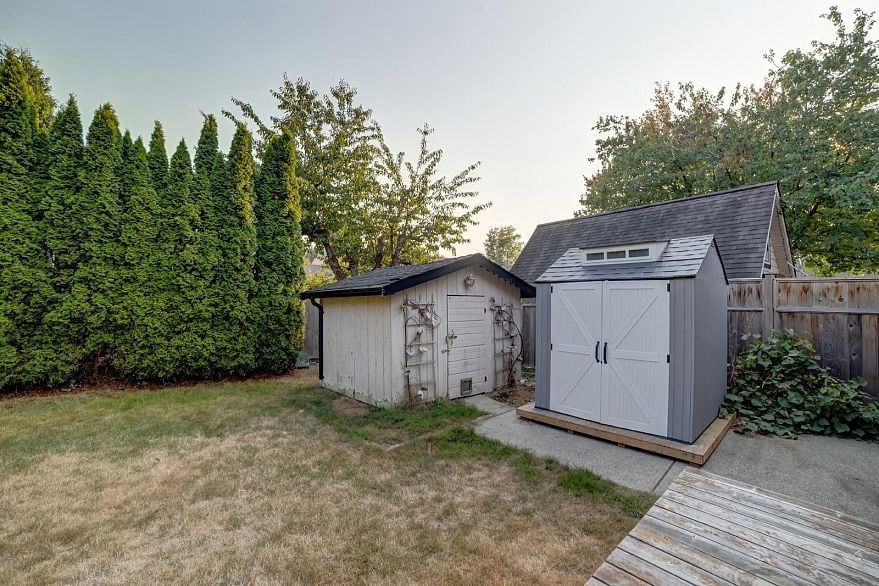 8566 109B STREET, Delta BC V4C 4H3