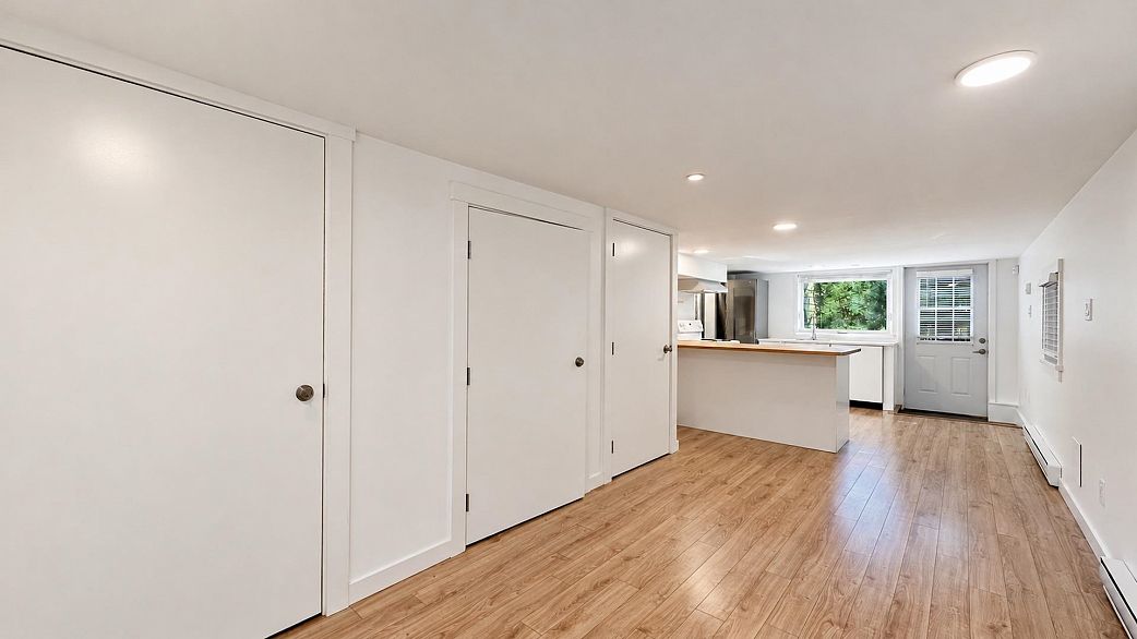 80 E 22nd Avenue