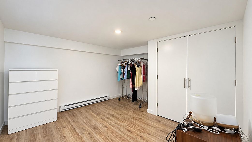 80 E 22nd Avenue