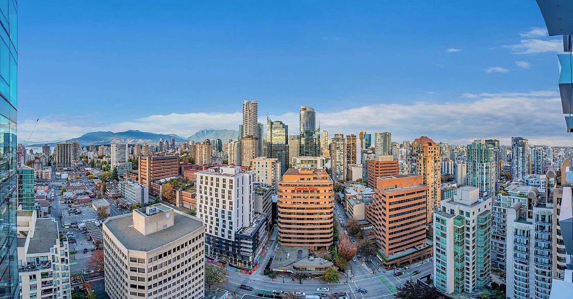 2403 1277 Hornby Street