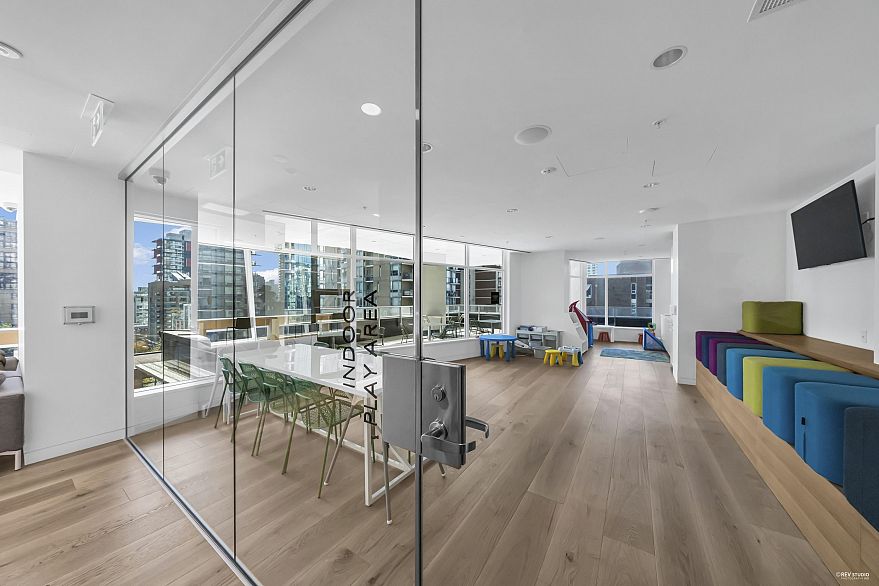2403 1277 Hornby Street