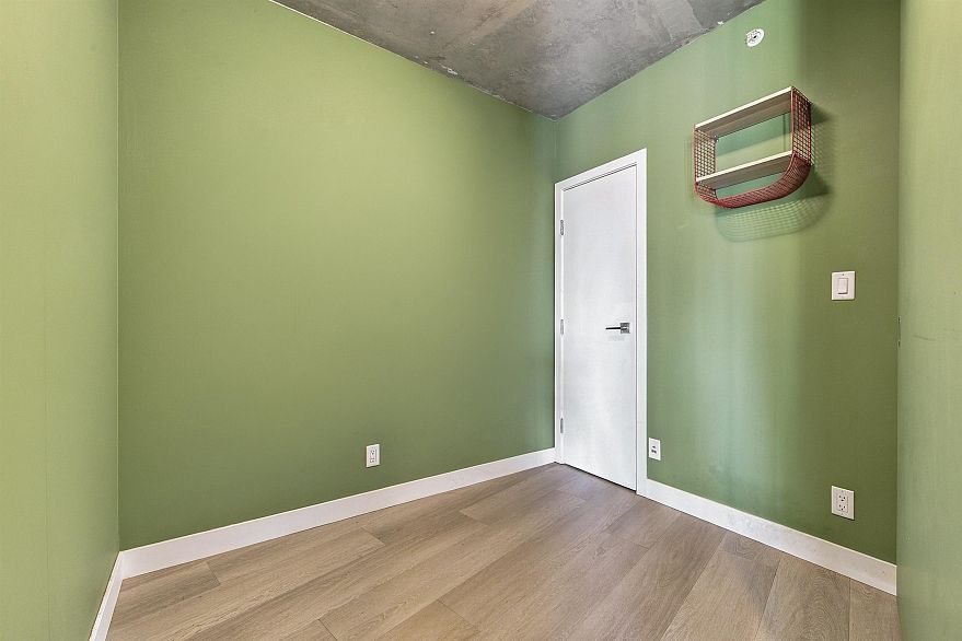 3508 128 W Cordova Street