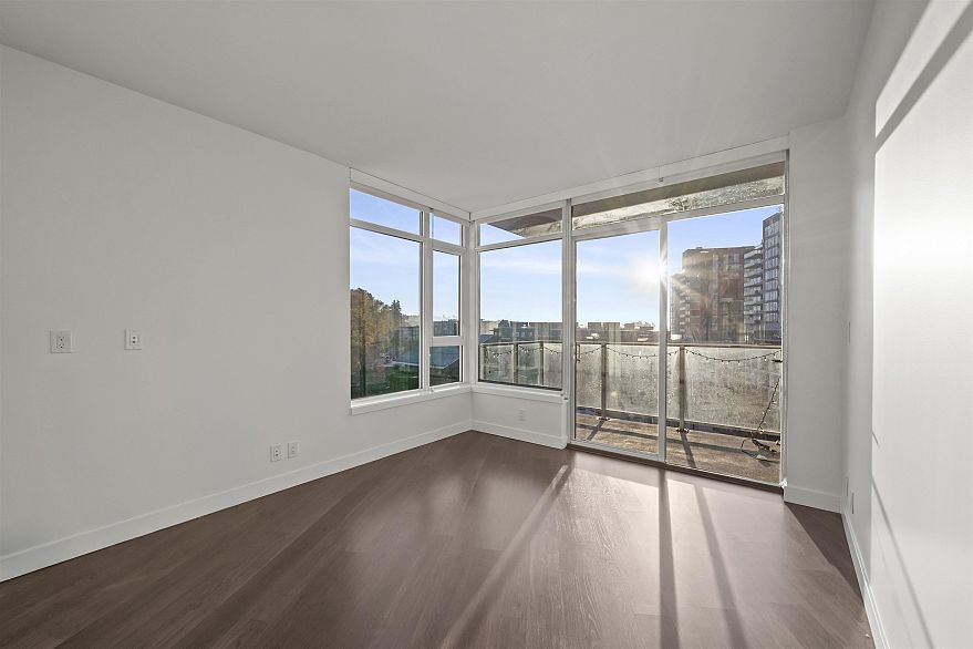 717 3557 Sawmill Crescent